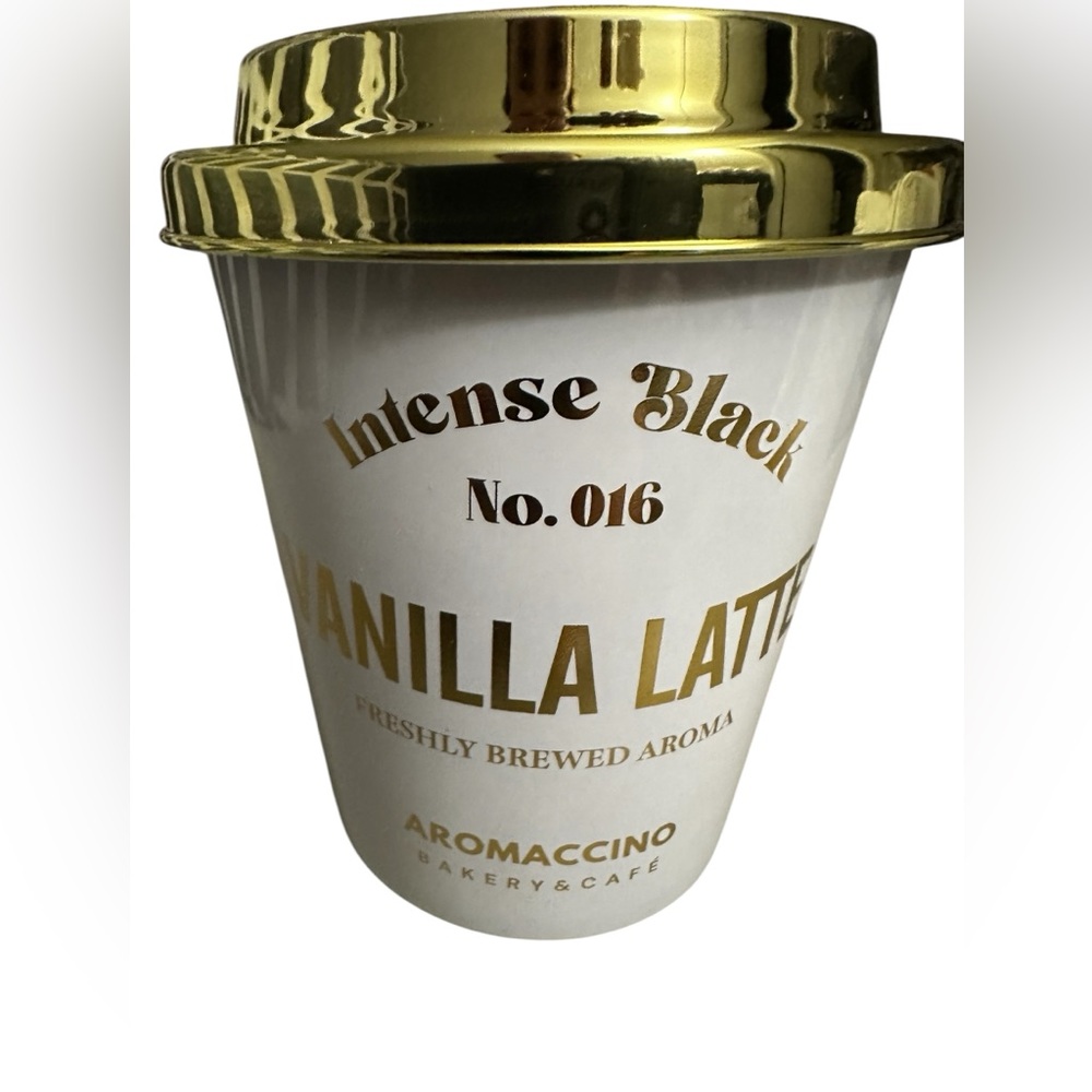Aromaccino Bakery & Cafe Scented Candle Vanilla Latte NEW 8.6oz No. 016